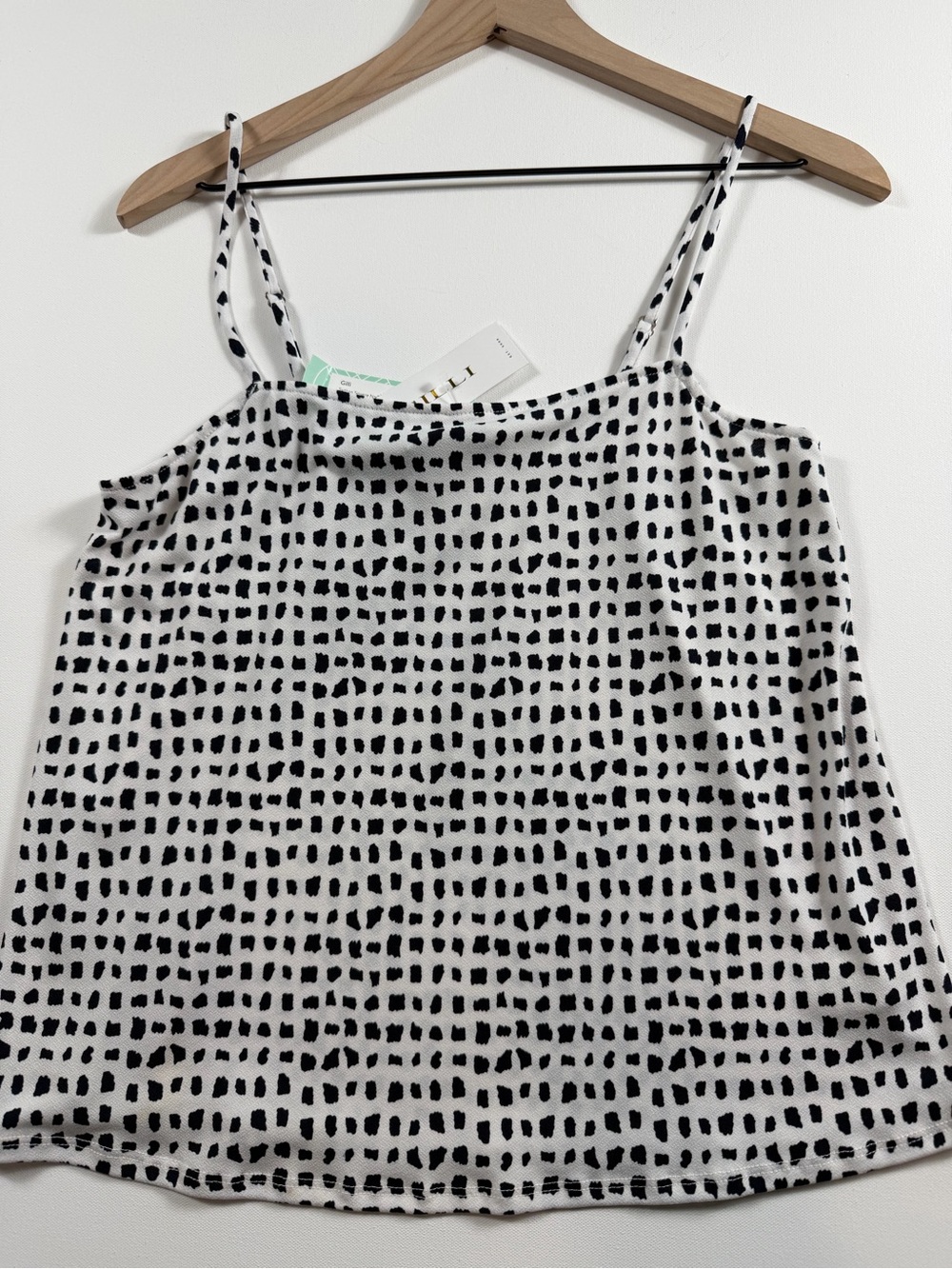 Gilli Sutton Square Neck Tank Top M Black White Abstract Stitch Fix Made USA
